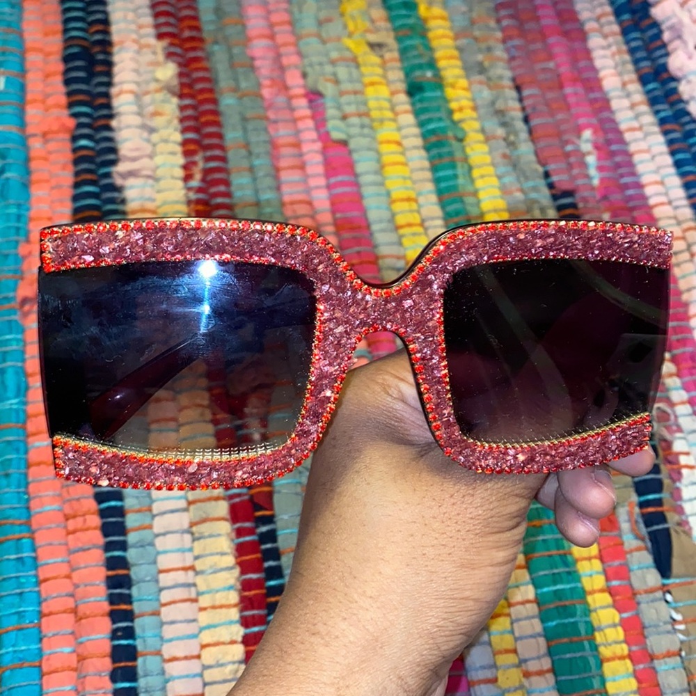 Brand New Diva Shades